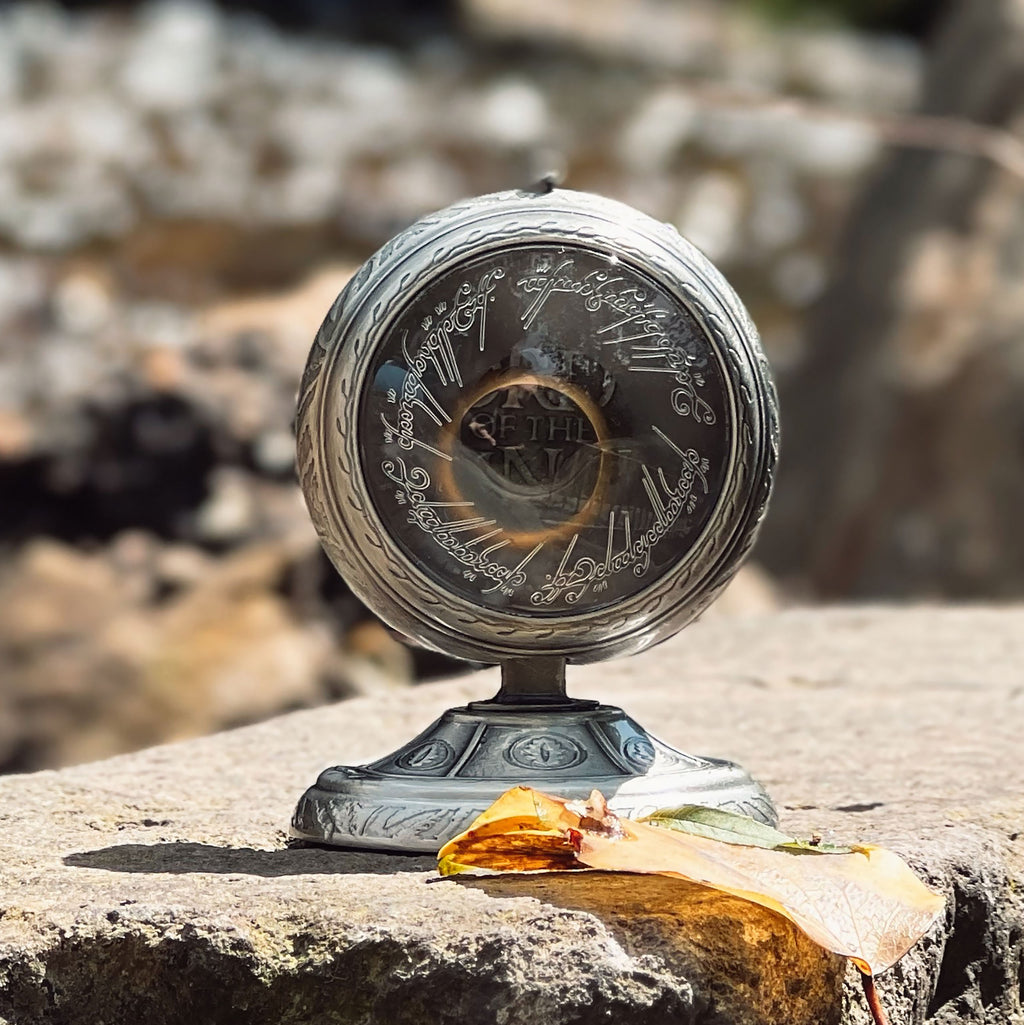 Produktbild Der Herr der Ringe - Der Eine Ring im Schmuckdisplay