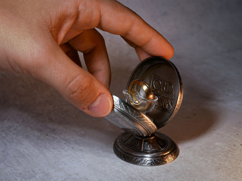 Produktbild Der Herr der Ringe - Der Eine Ring im Schmuckdisplay