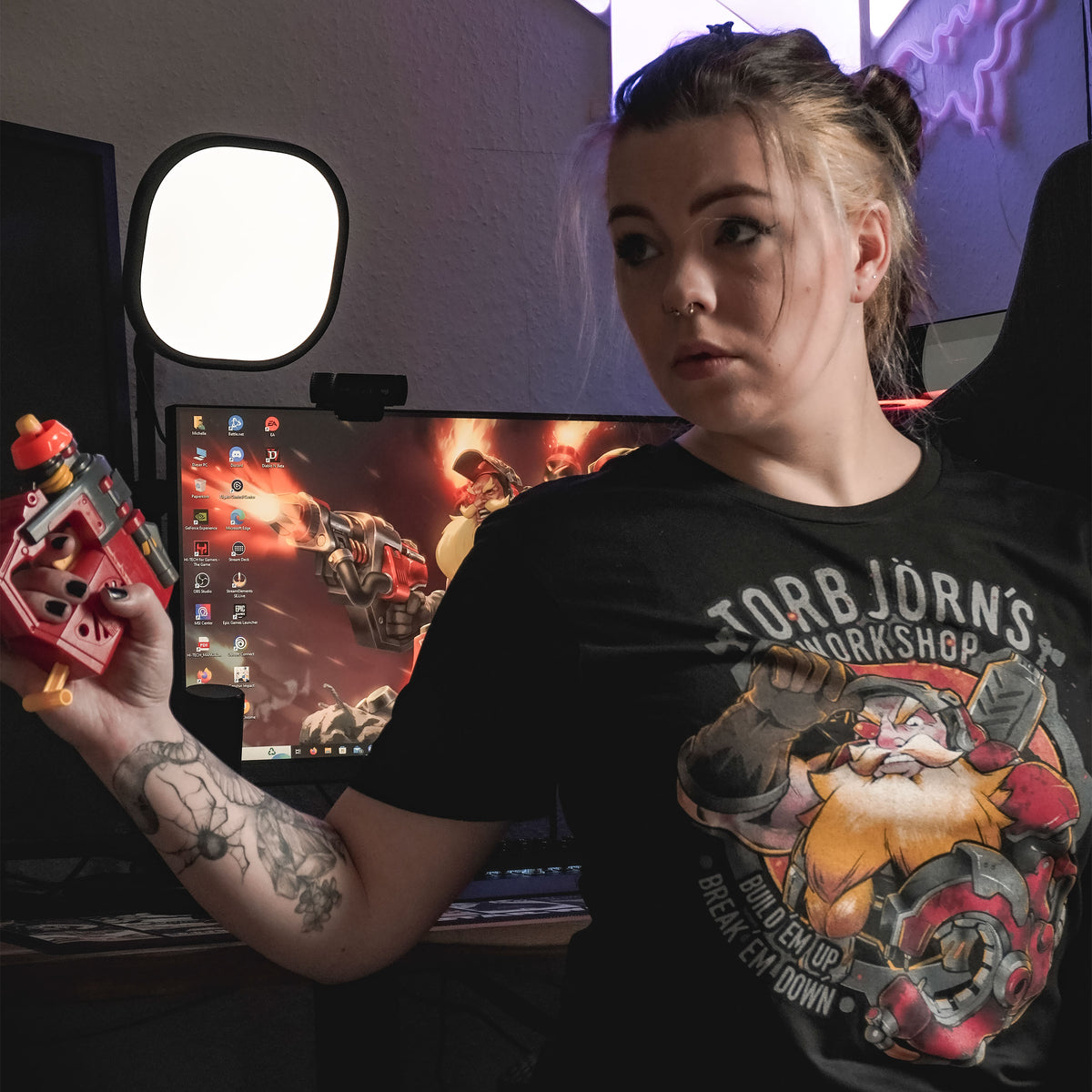 Produktbild Overwatch - Torbjörns Workshop T-Shirt schwarz