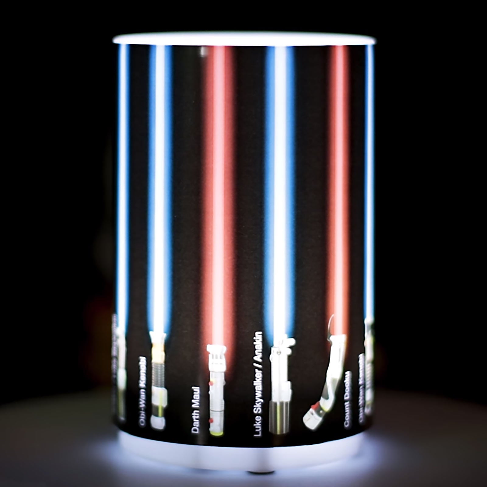 Produktbild Star Wars - Lichtschwert Mini Tischlampe mit Sound