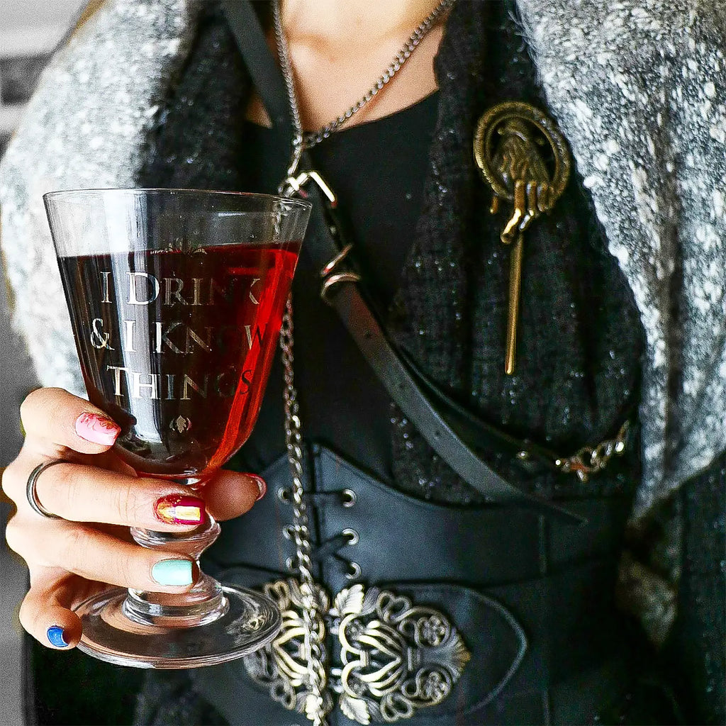 Produktbild Game of Thrones - Drink and Know Weinglas