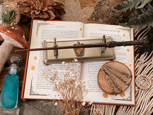 Produktbild Harry Potter - Gryffindor Zauberstabhalter