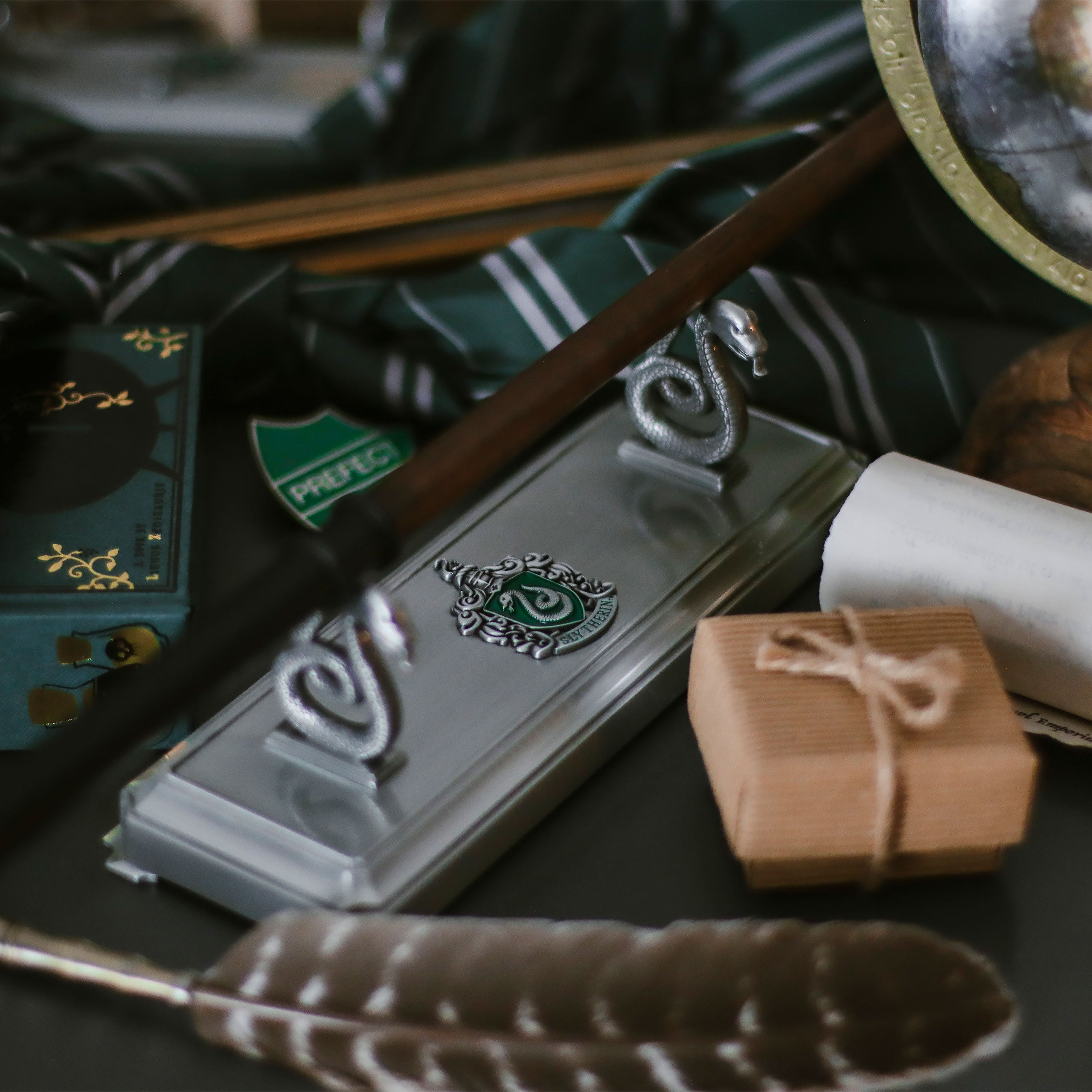 Produktbild Harry Potter - Slytherin Zauberstabhalter