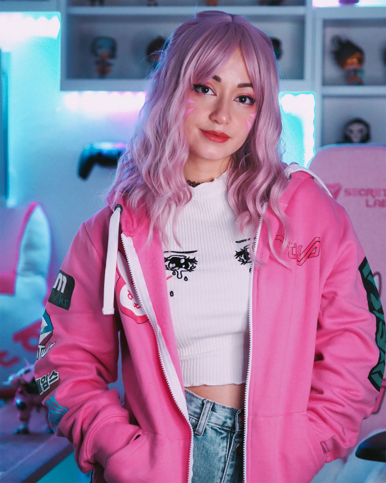 Produktbild Overwatch - Ultimate D.VA Kapuzenjacke pink