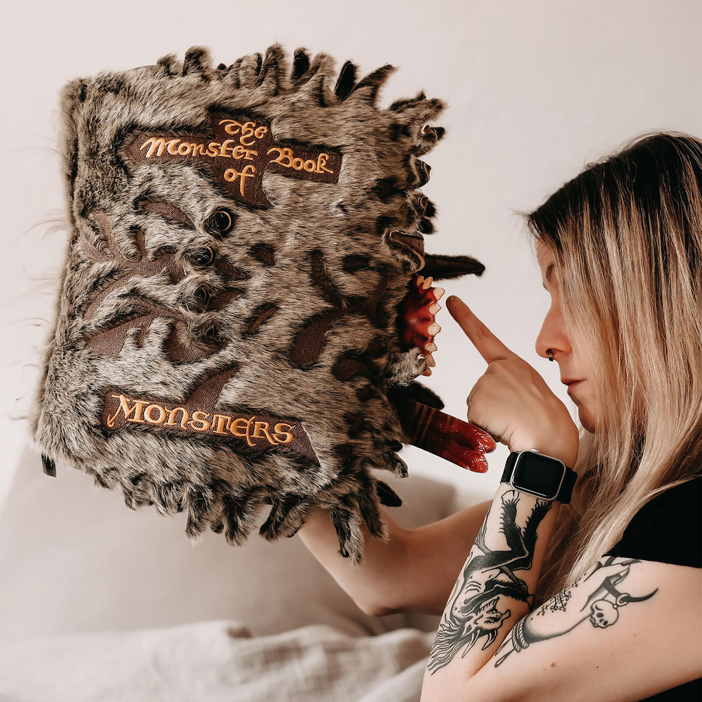 Produktbild Harry Potter - Monsterbuch der Monster Plüsch