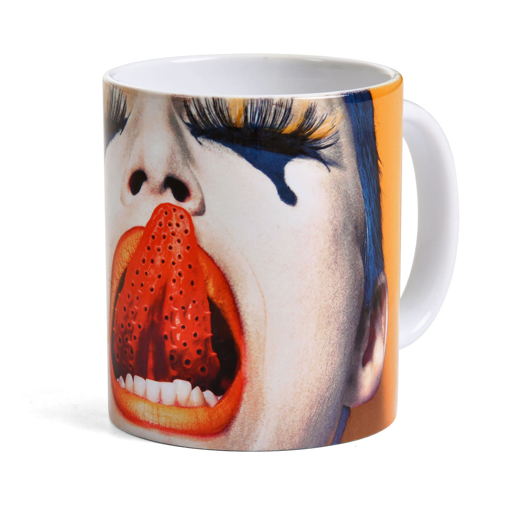 Produktbild American Horror Story - Creepy Holes Tasse
