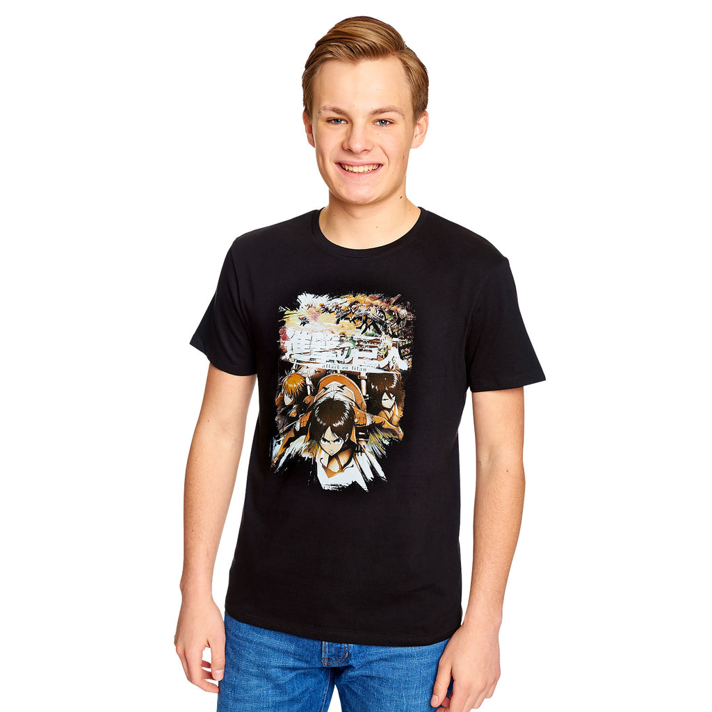 Product image Attack on Titan - Crew Fight T-Shirt Black