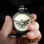 Produktbild Zelda - Hyrule Logo Taschenuhr