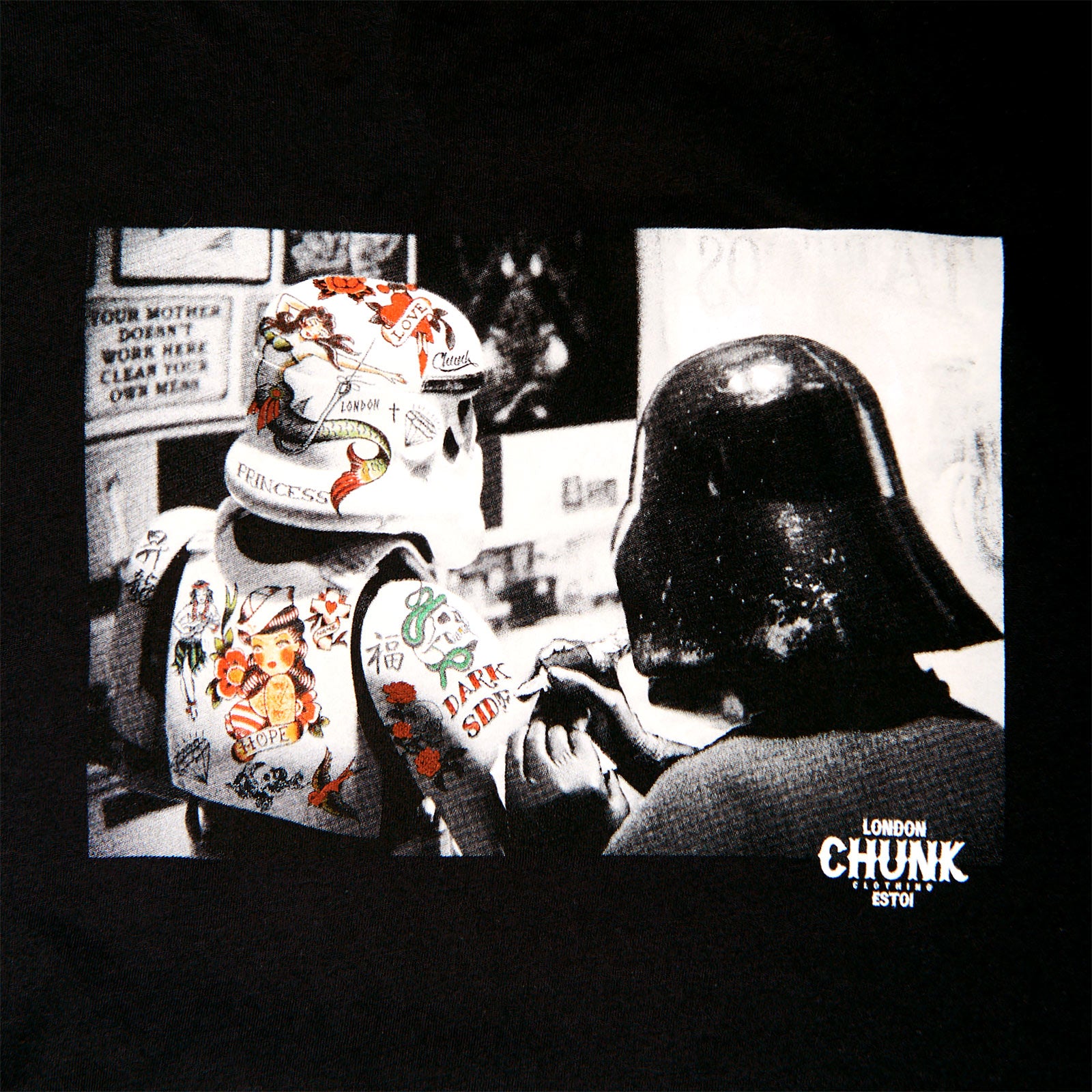 Produktbild Dark Side Tattoo T-Shirt für Star Wars Fans schwarz