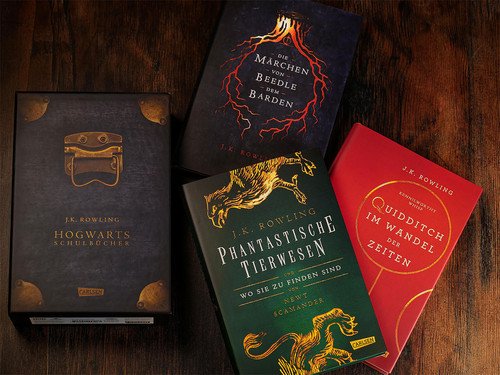 Produktbild Harry Potter - Die Hogwarts-Schulbücher im Schuber