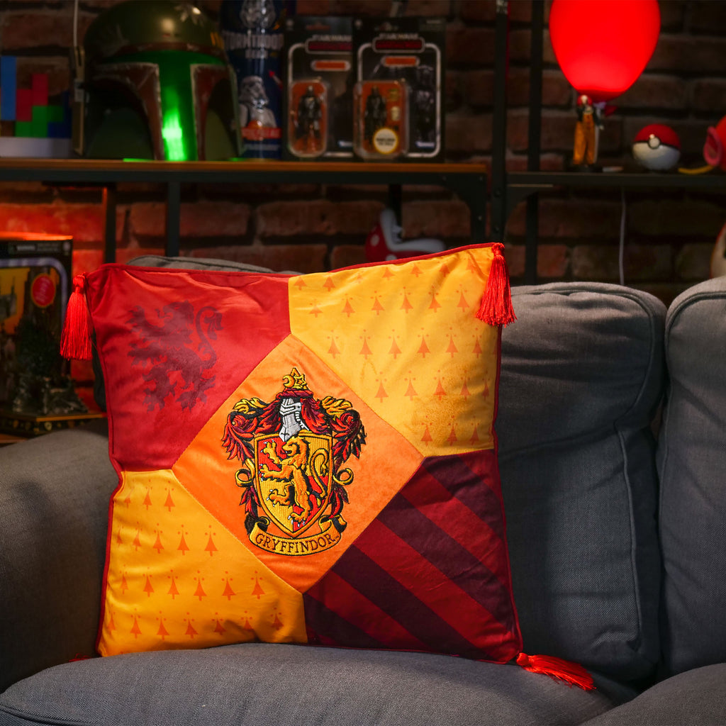 Produktbild Harry Potter - Gryffindor Kissen mit Quasten deluxe