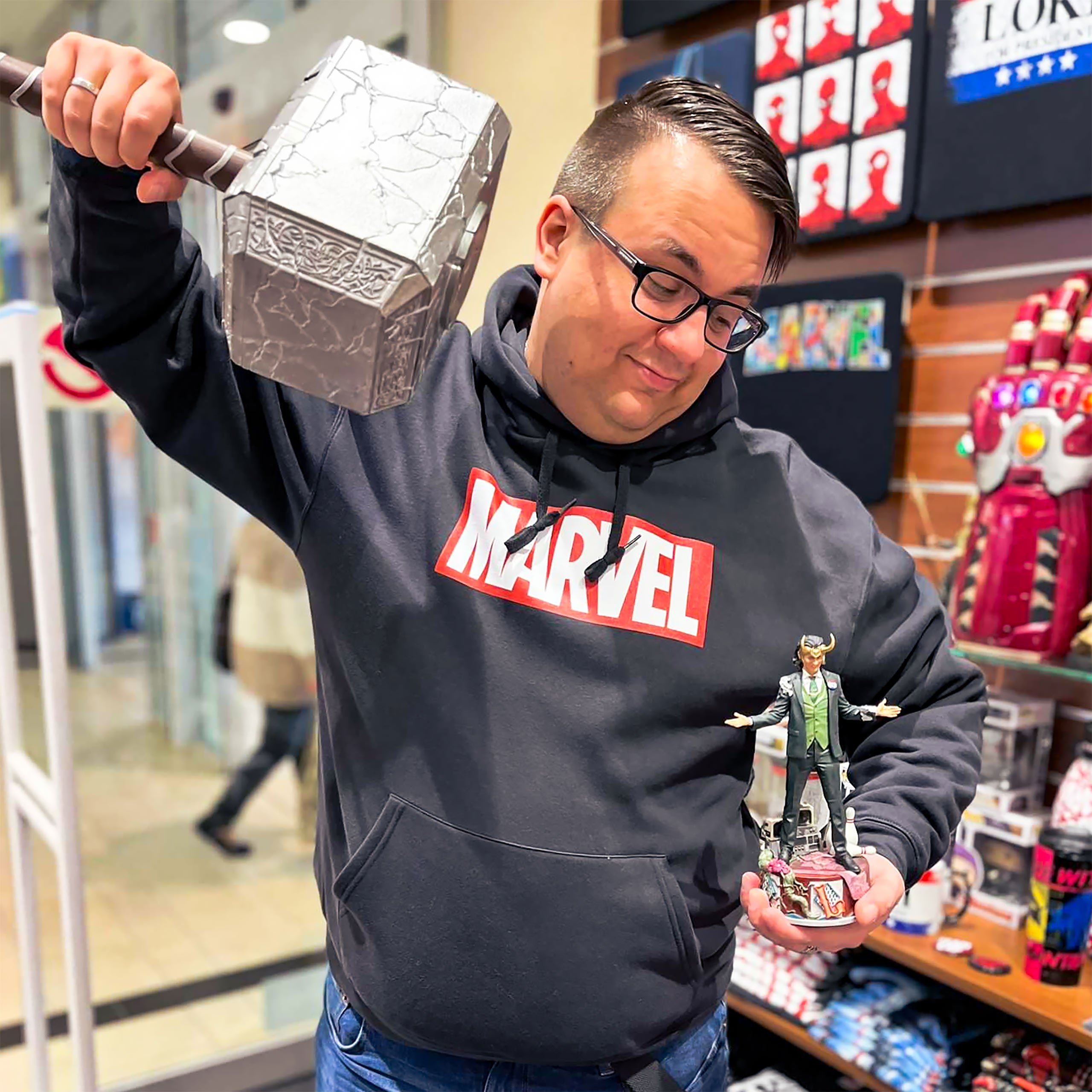 Produktbild Marvel - Logo Hoodie schwarz