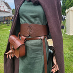 Produktbild Mittelalter Miedergürtel Alana mit keltischer Prägung braun