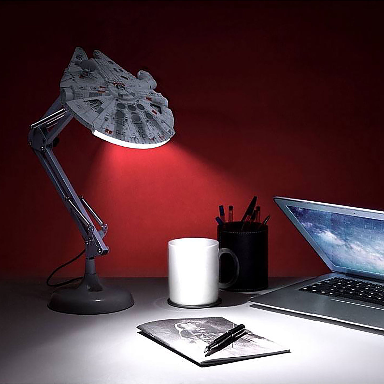 Produktbild Star Wars - Millennium Falcon Tischlampe