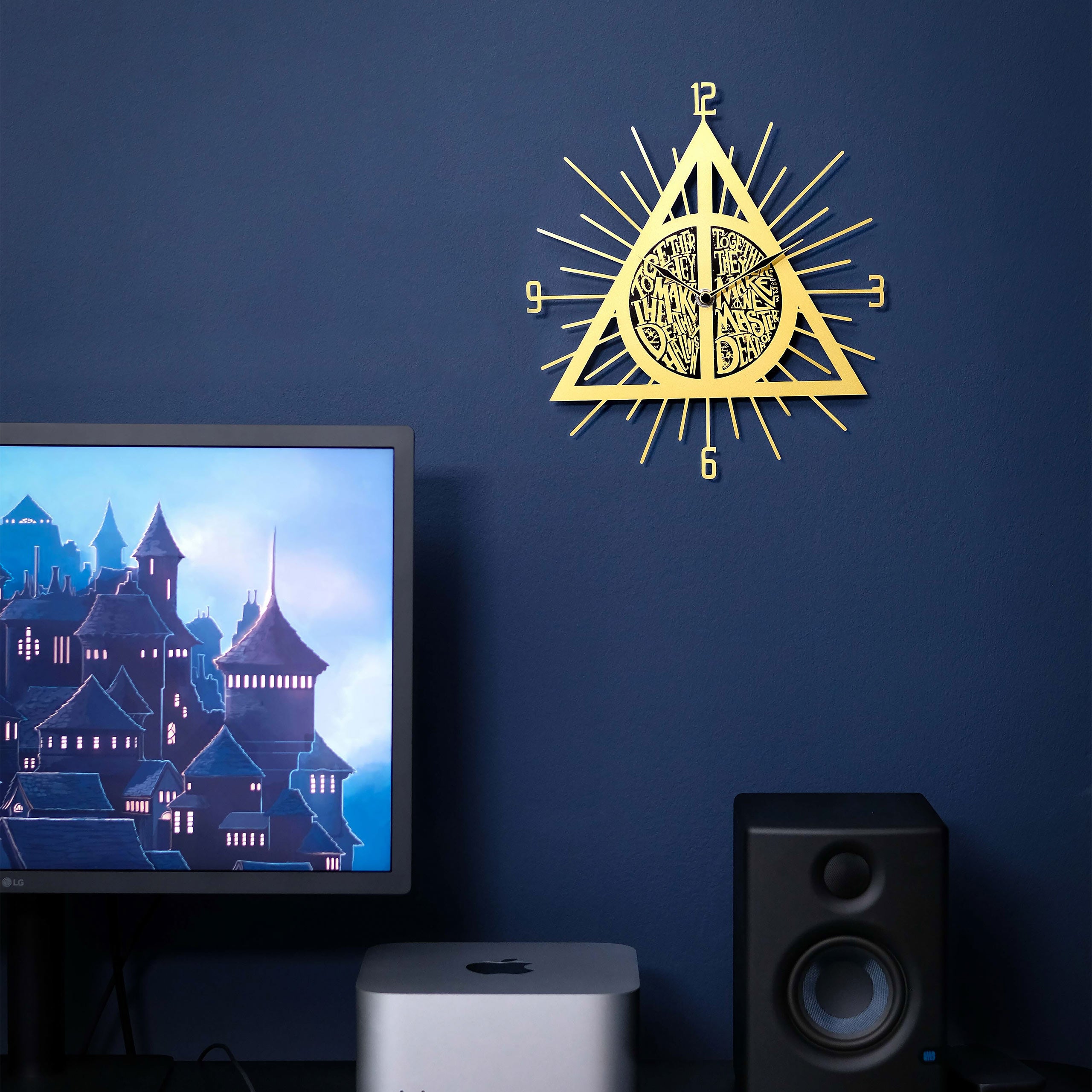 Product image Harry Potter - Deathly Hallows Wall Clock