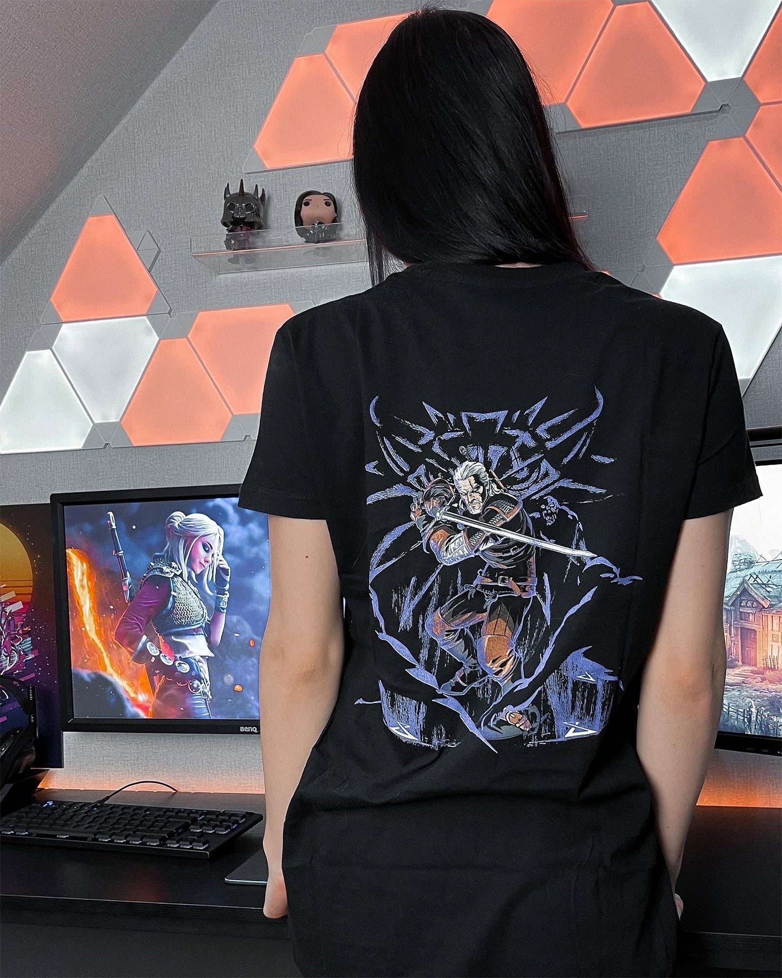 Produktbild Witcher - Geralt Schlächter von Blaviken Glow in the Dark T-Shirt schwarz