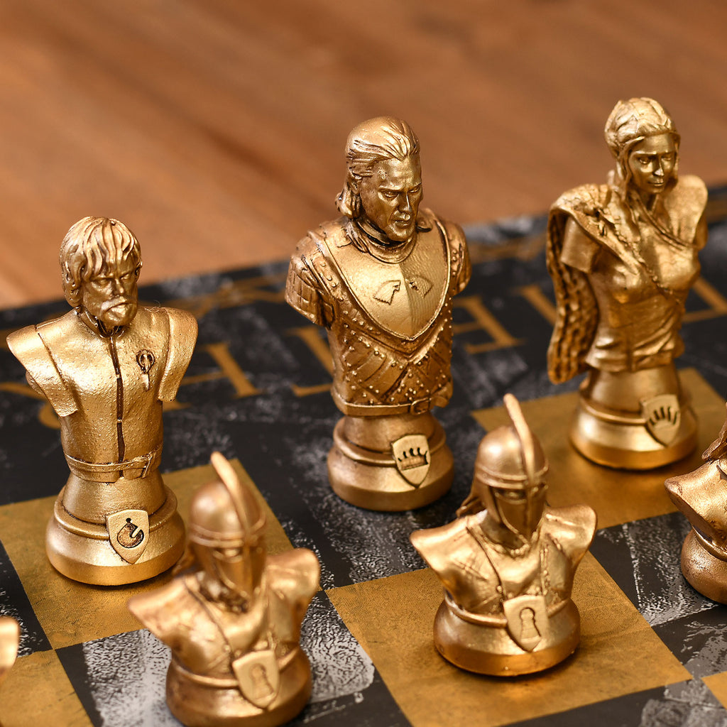 Produktbild Game of Thrones - Schachspiel Collectors Edition
