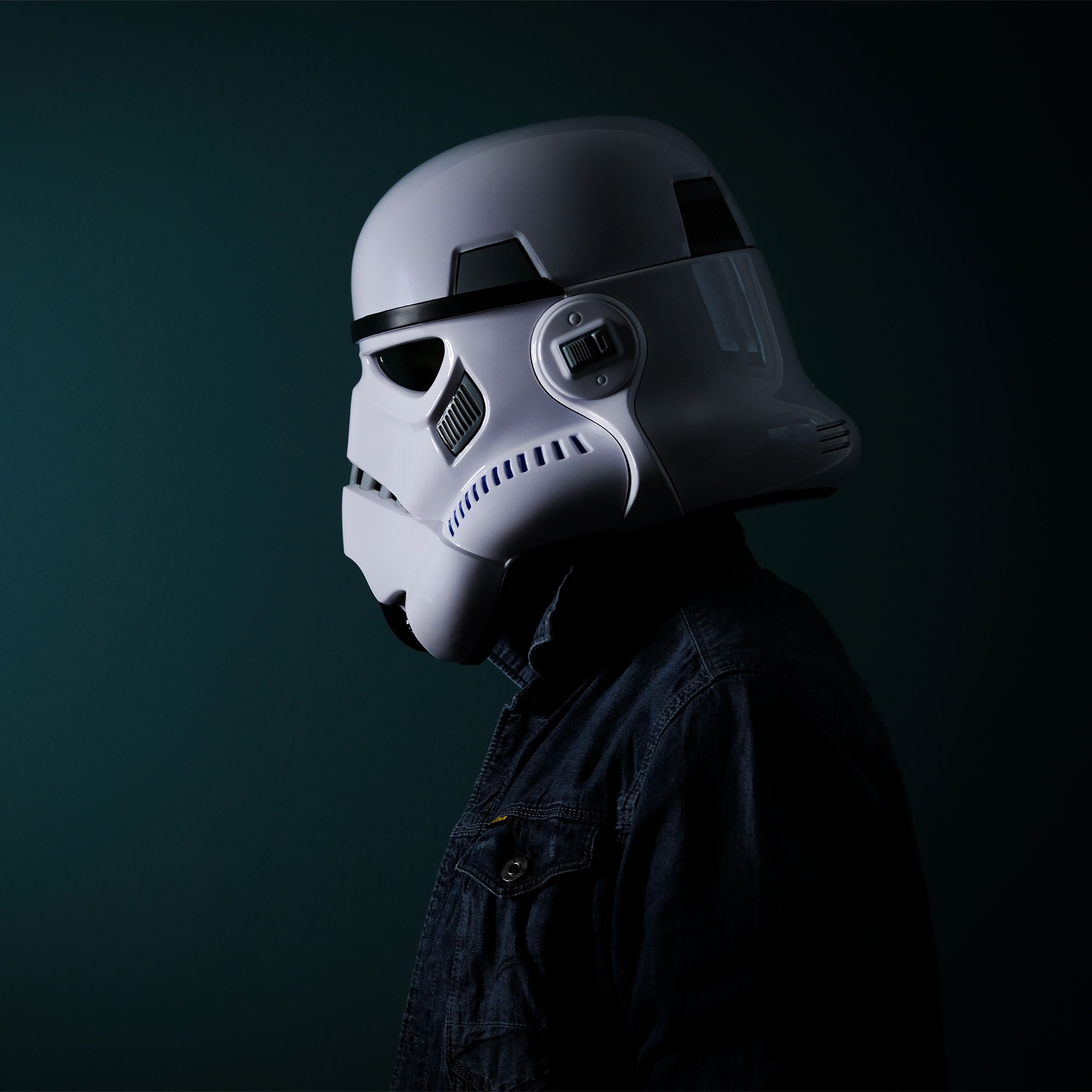 Produktbild Star Wars - Stormtrooper Helm mit Stimmenverzerrer