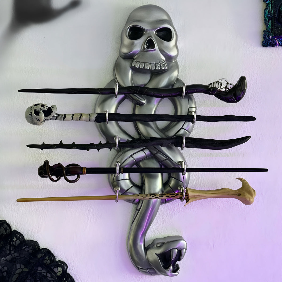 Produktbild Harry Potter - Dark Wizards Zauberstabkollektion
