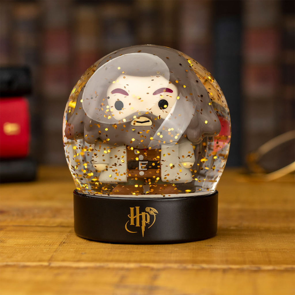 Produktbild Harry Potter - Hagrid Chibi Schneekugel mit Glitter