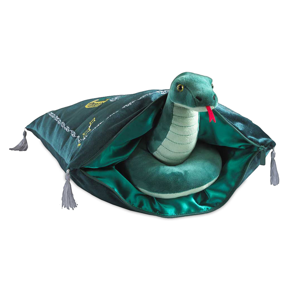 Product image Harry Potter - Slytherin Crest Pillow with Plush Figure