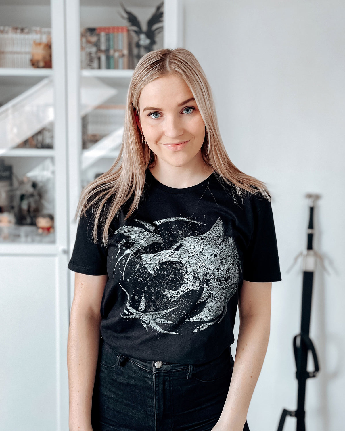 Produktbild Wolf Emblem T-Shirt für Witcher Fans schwarz