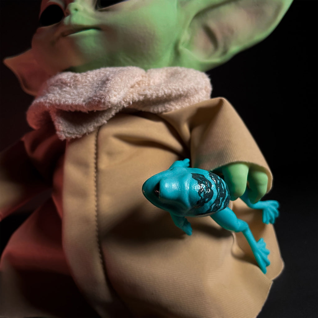 Produktbild The Mandalorian The Child Figur mit Sound - Star Wars