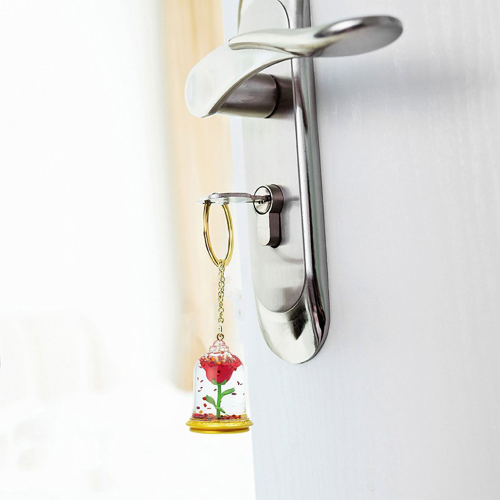 Produktbild Die Schöne und das Biest - Enchanted Rose Schlüsselanhänger