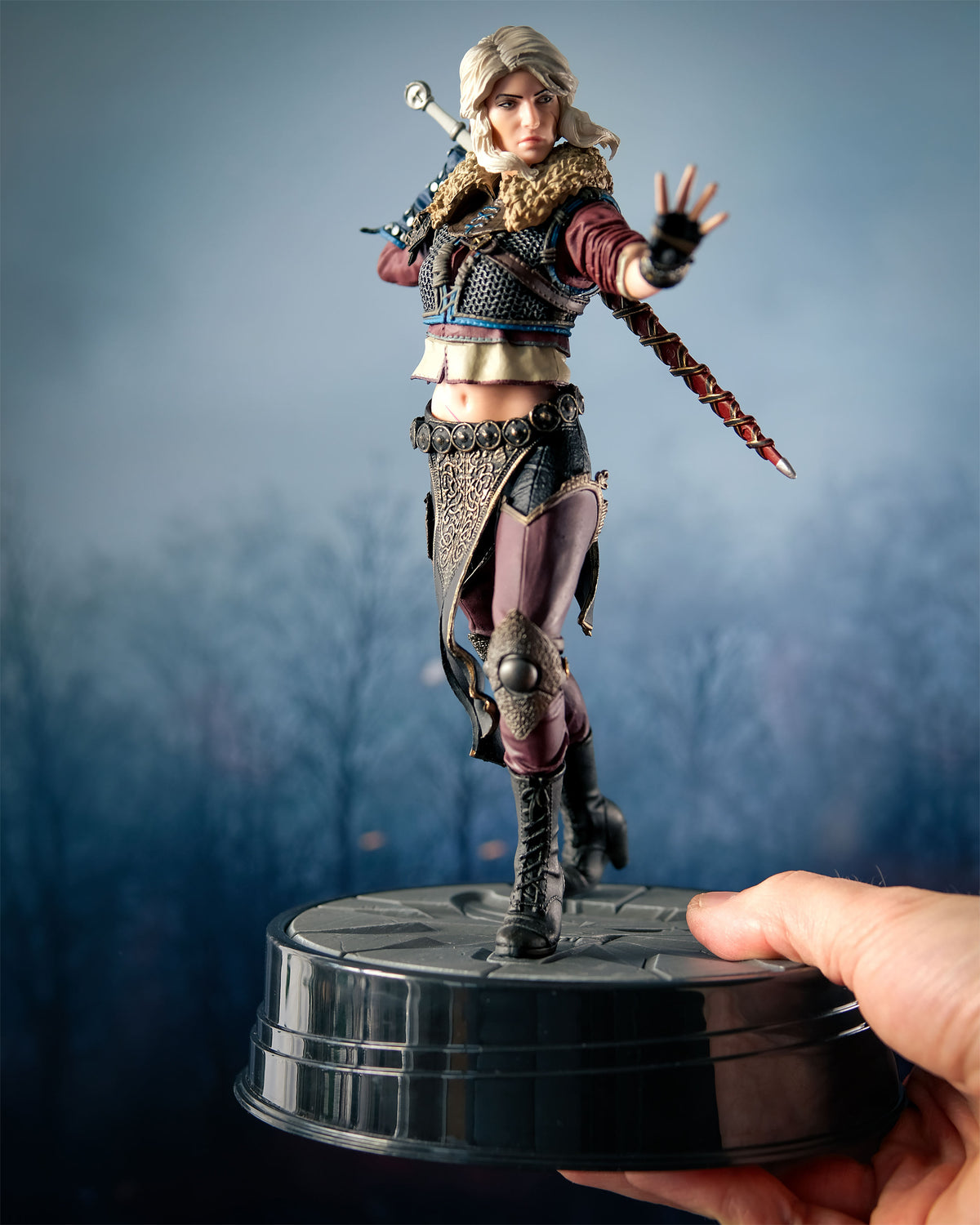 Produktbild Witcher - Ciri Series 2 Statue 24 cm