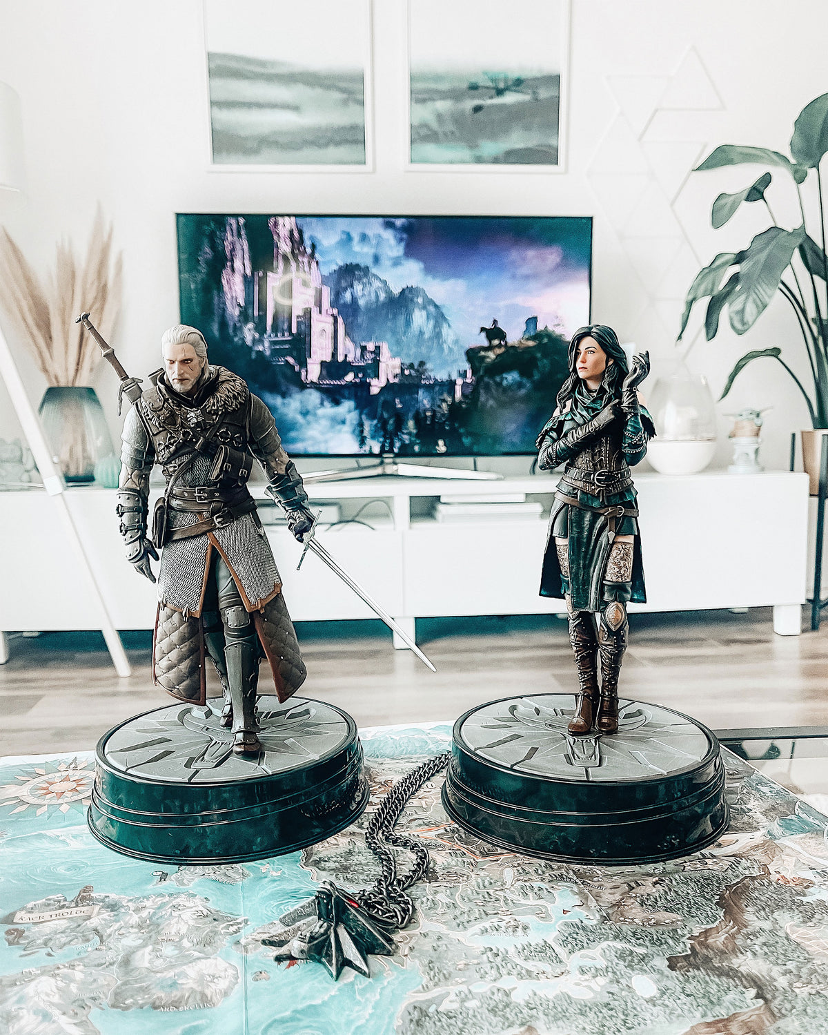 Produktbild Witcher - Yennefer Series 2 Statue 25 cm