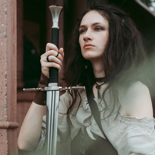 Produktbild Geralt von Riva Stahlschwert Replik mit Scheide für Witcher Fans