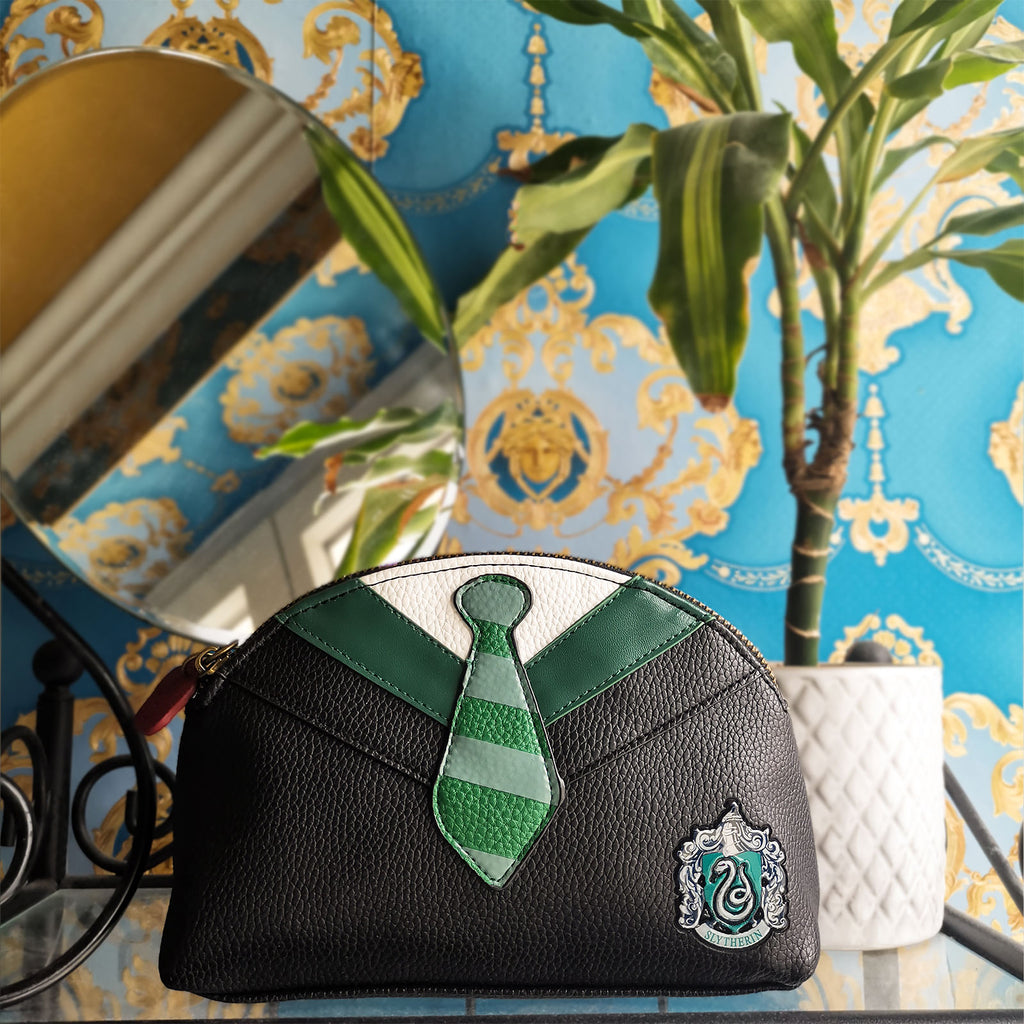 Produktbild Harry Potter - Slytherin Suit & Tie Kosmetiktasche