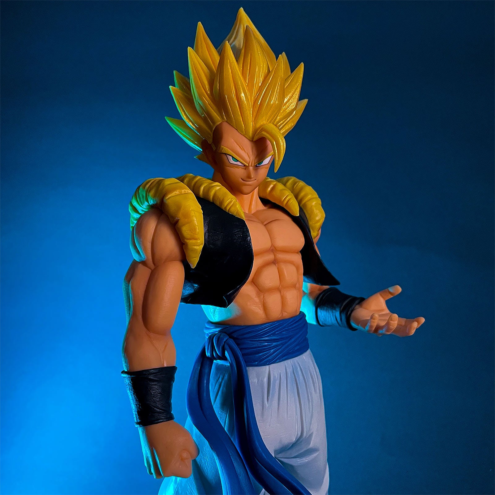 Produktbild Dragon Ball Super - Gogeta Grandista nero Figur 27 cm