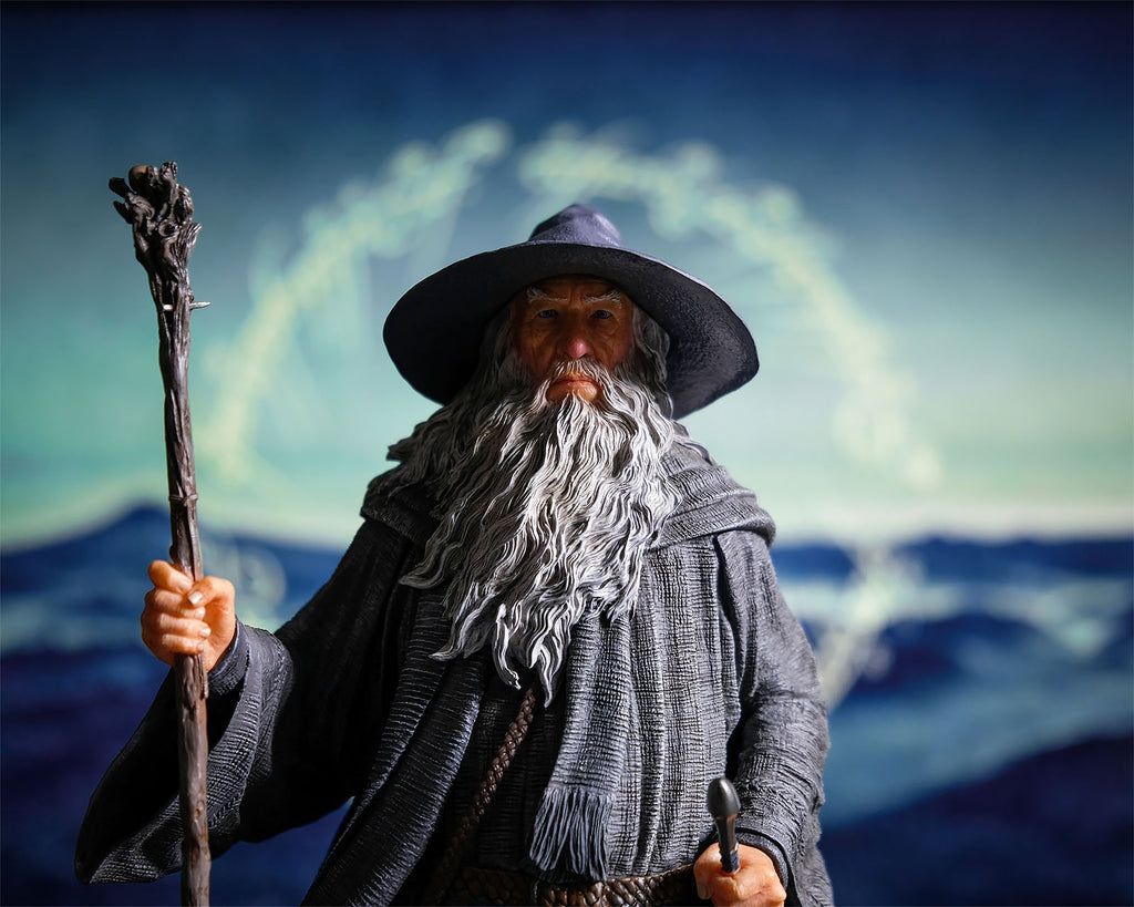 Produktbild Der Herr der Ringe - Gandalf der Graue Classic Series Deluxe Figur 35 cm