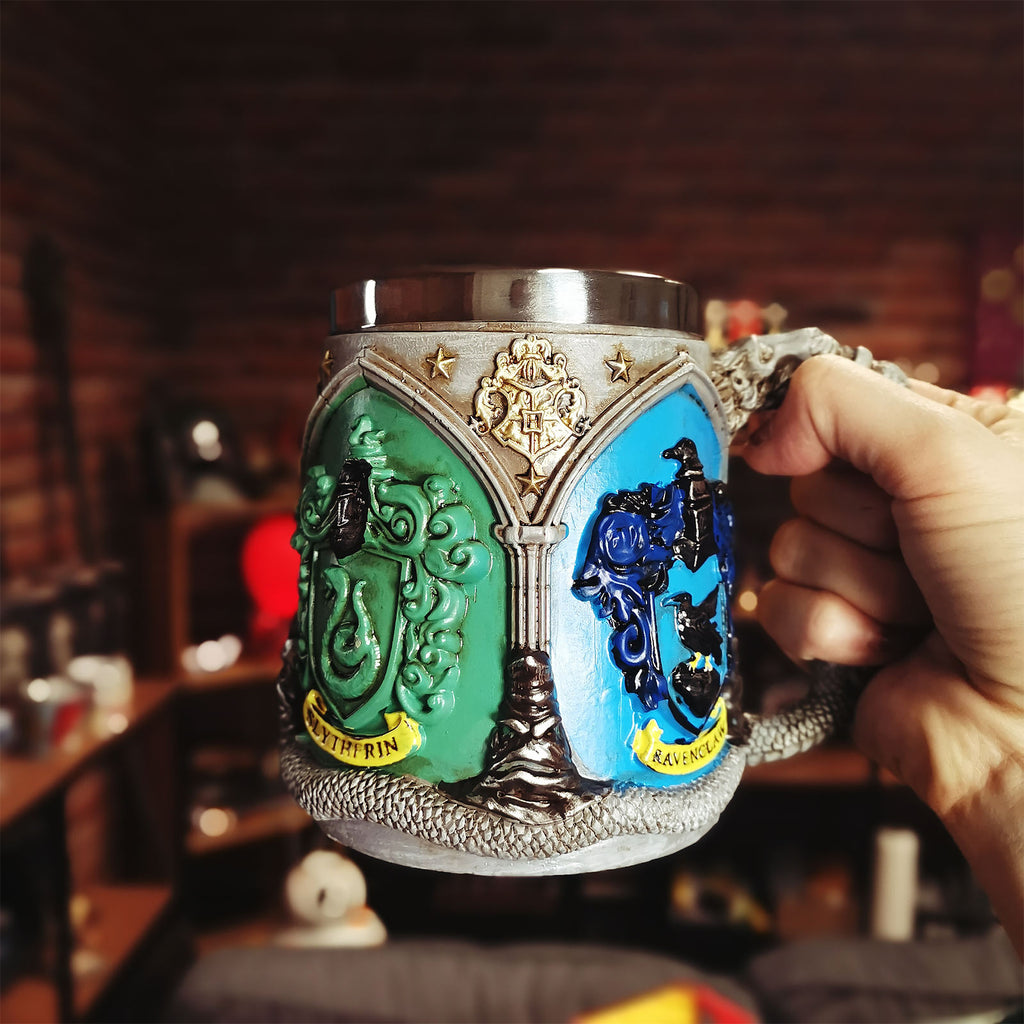 Produktbild Harry Potter - Hogwarts Häuser Wappen Krug