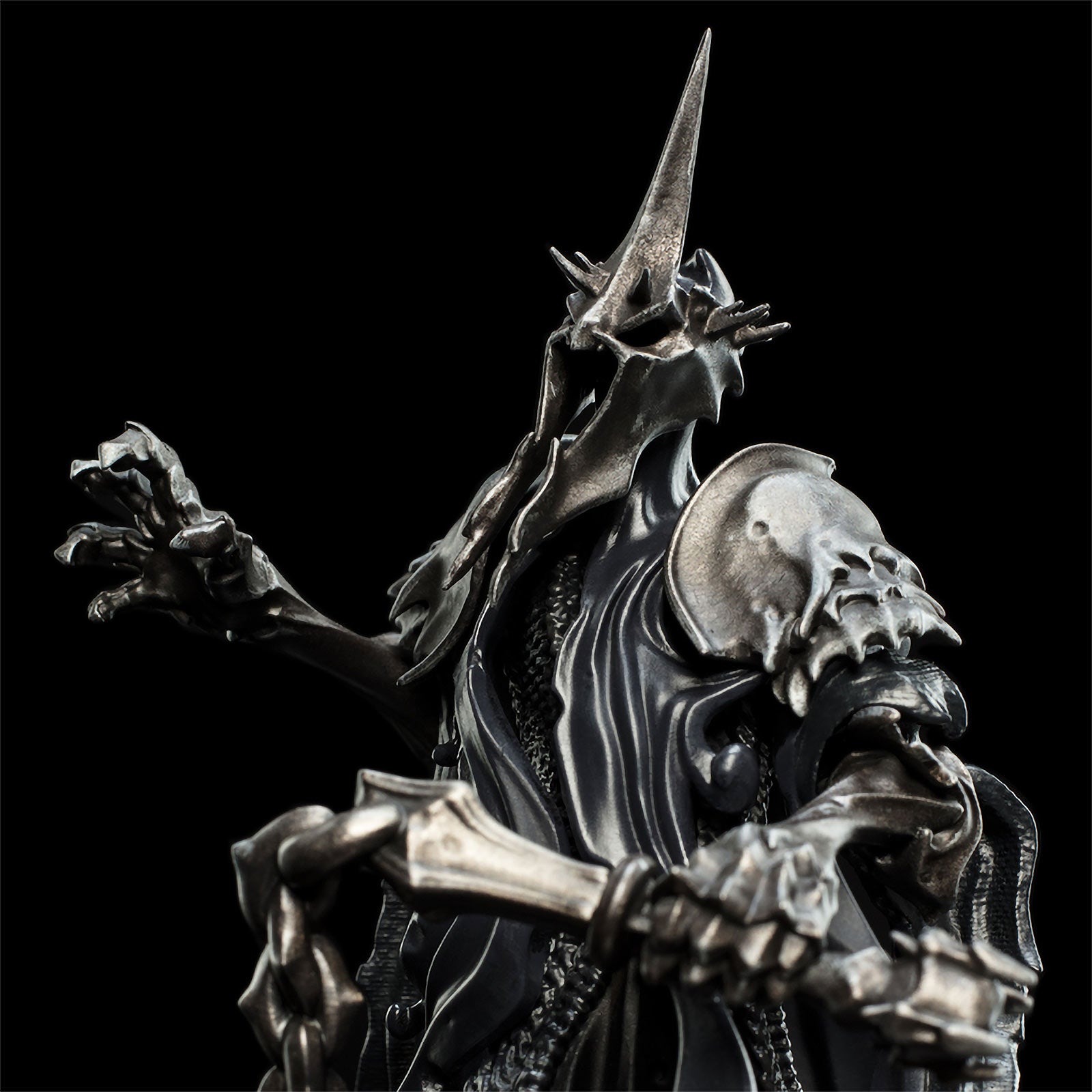Produktbild Der Herr der Ringe - Hexenkönig von Angmar Mini Epics Figur