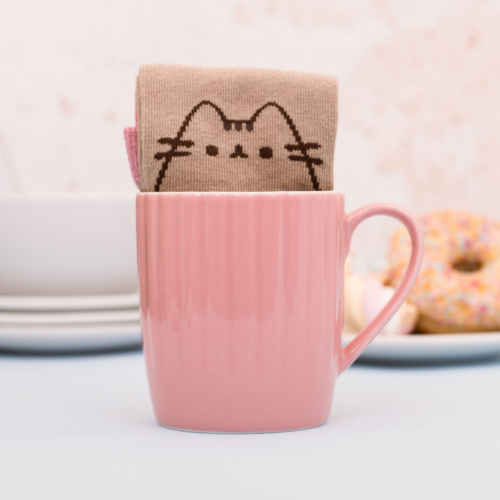 Produktbild Pusheen - Pink Paw Socken und Tasse