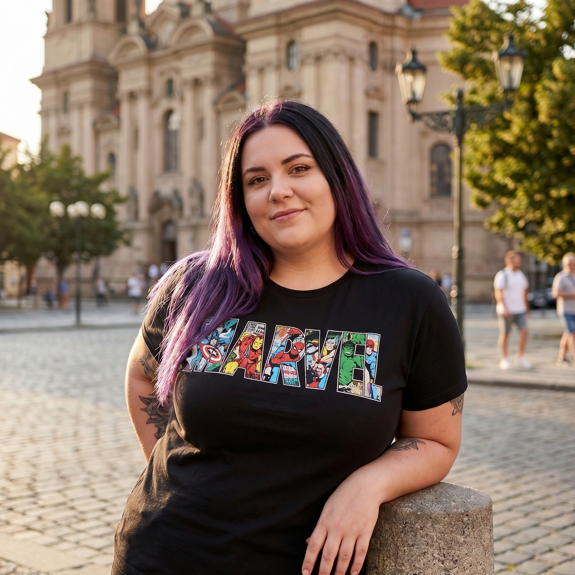 Produktbild Marvel - Comic Strip Logo T-Shirt schwarz