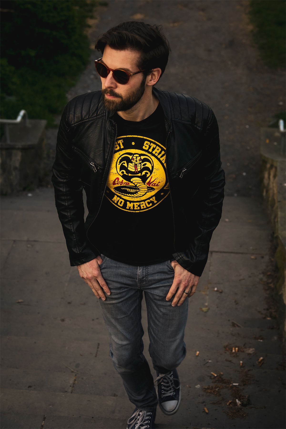 Produktbild Cobra Kai Logo T-Shirt für Karate Kid Fans schwarz