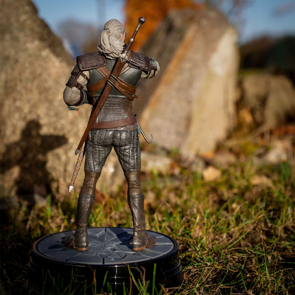 Produktbild Witcher - Heart of Stone Geralt Statue 25 cm