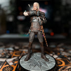 Produktbild Witcher - Heart of Stone Geralt Statue 25 cm