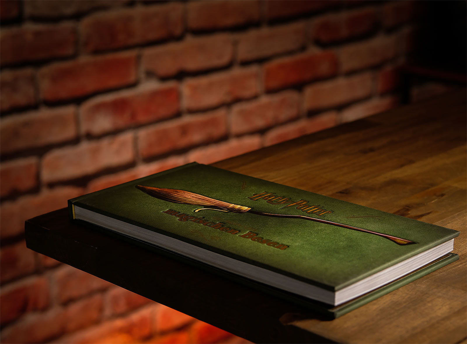 Produktbild Harry Potter - Das Buch der magischen Besen