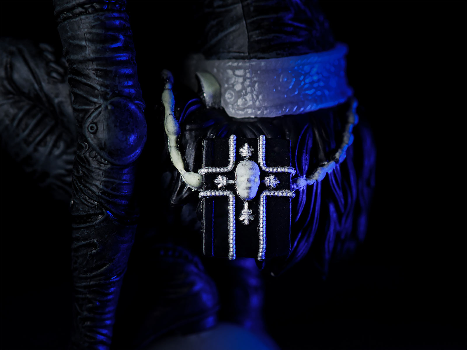 Produktbild Death Note - Ryuk Glow in the Dark Figur 30 cm