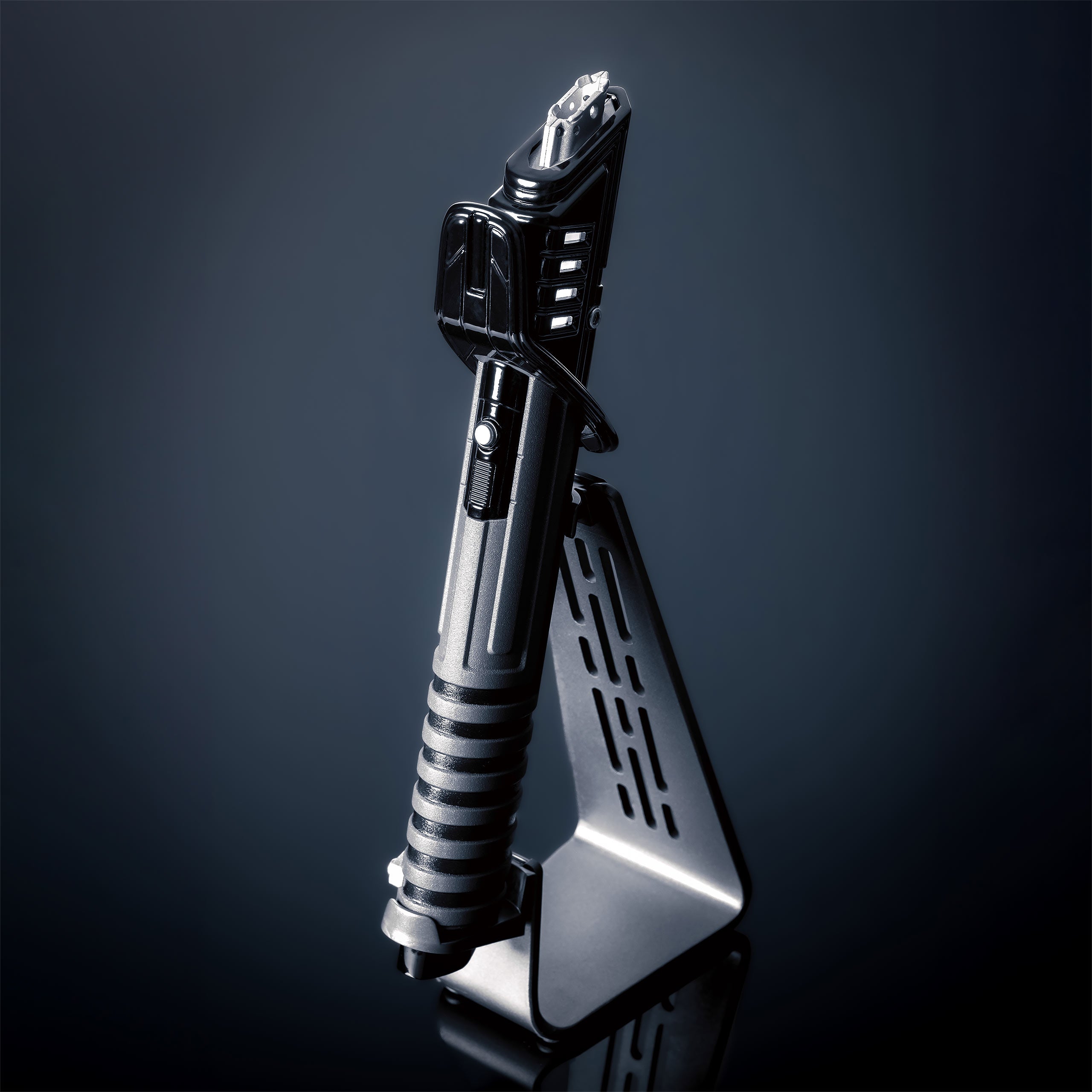 Produktbild Mandalorianer Dunkelschwert Force FX Elite Lichtschwert - Star Wars The Mandalorian