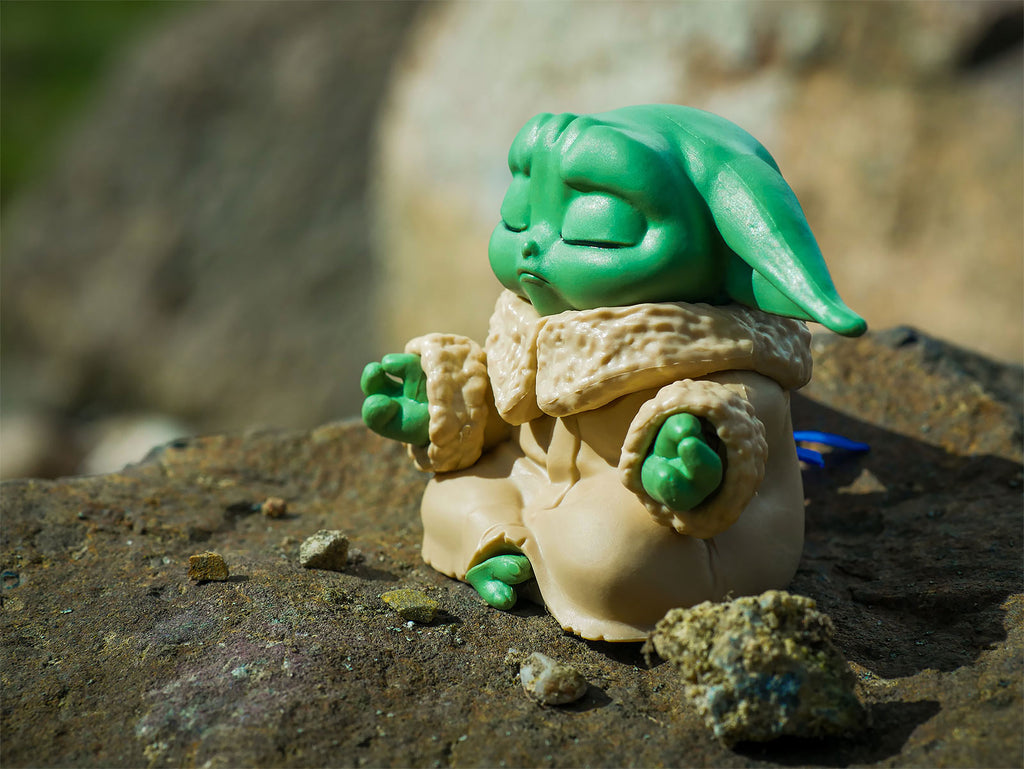 Produktbild Grogu Curious Child & Meditation Mini-Figuren-Set - Star Wars The Mandalorian