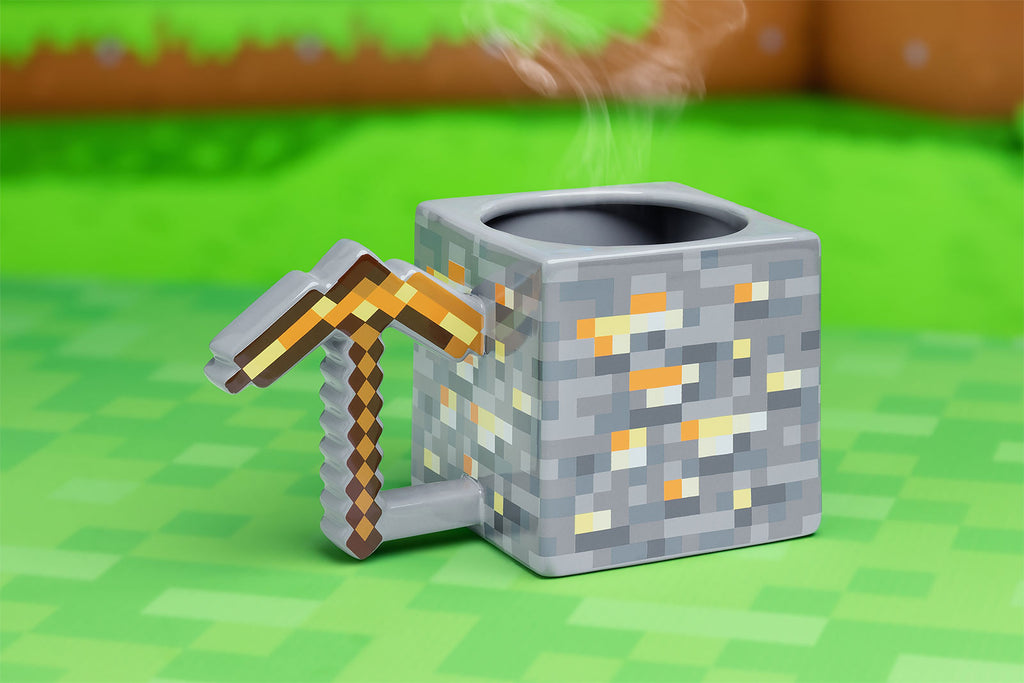 Produktbild Minecraft - Pickaxe Tasse mit 3D Henkel