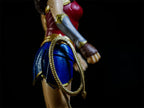 Produktbild DC Comics - Wonder Woman Bendyfigs Figur 19 cm