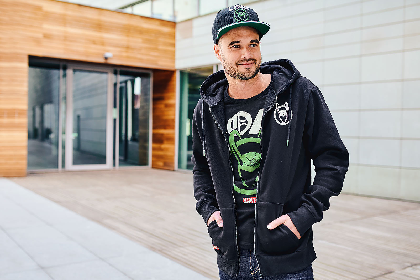 Product image Loki - Logo Badge Hoodie black