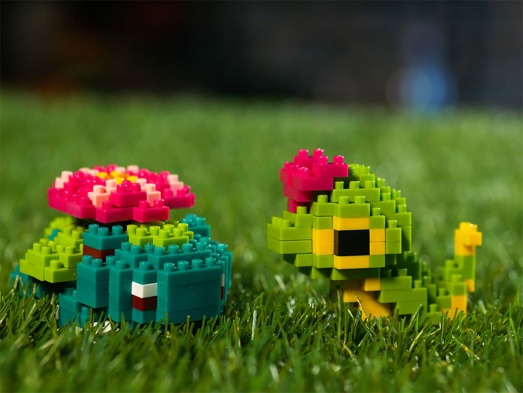 Produktbild Pokemon - Raupy mit Pokeball nanoblock Mini Baustein Figuren Set