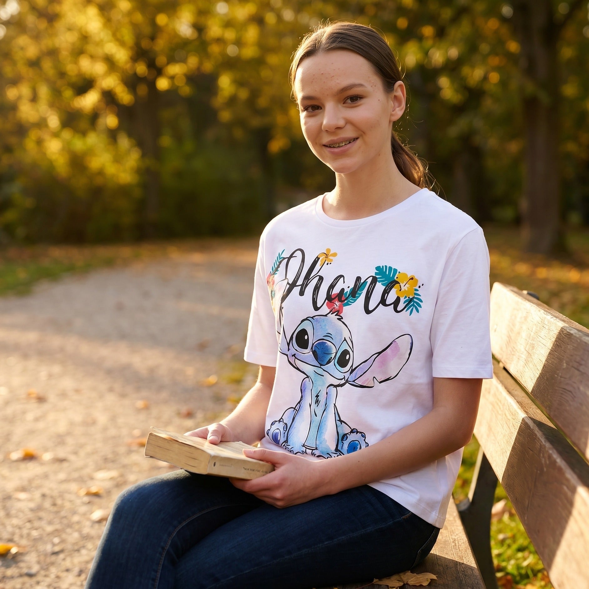 Produktbild Lilo & Stitch - Ohana T-Shirt Damen weiß
